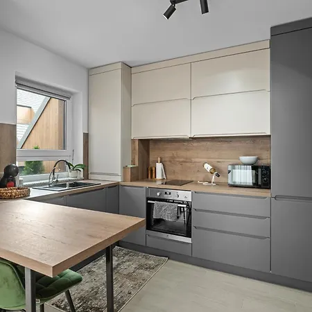 Flh - Panorama Apartment Brașov