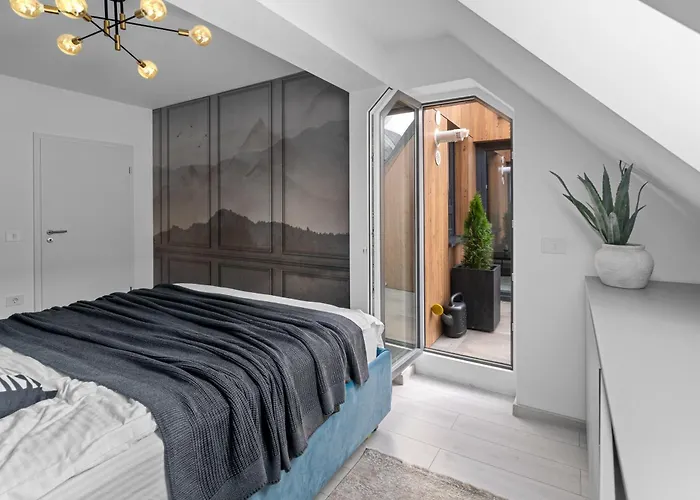 Flh - Panorama アパート *